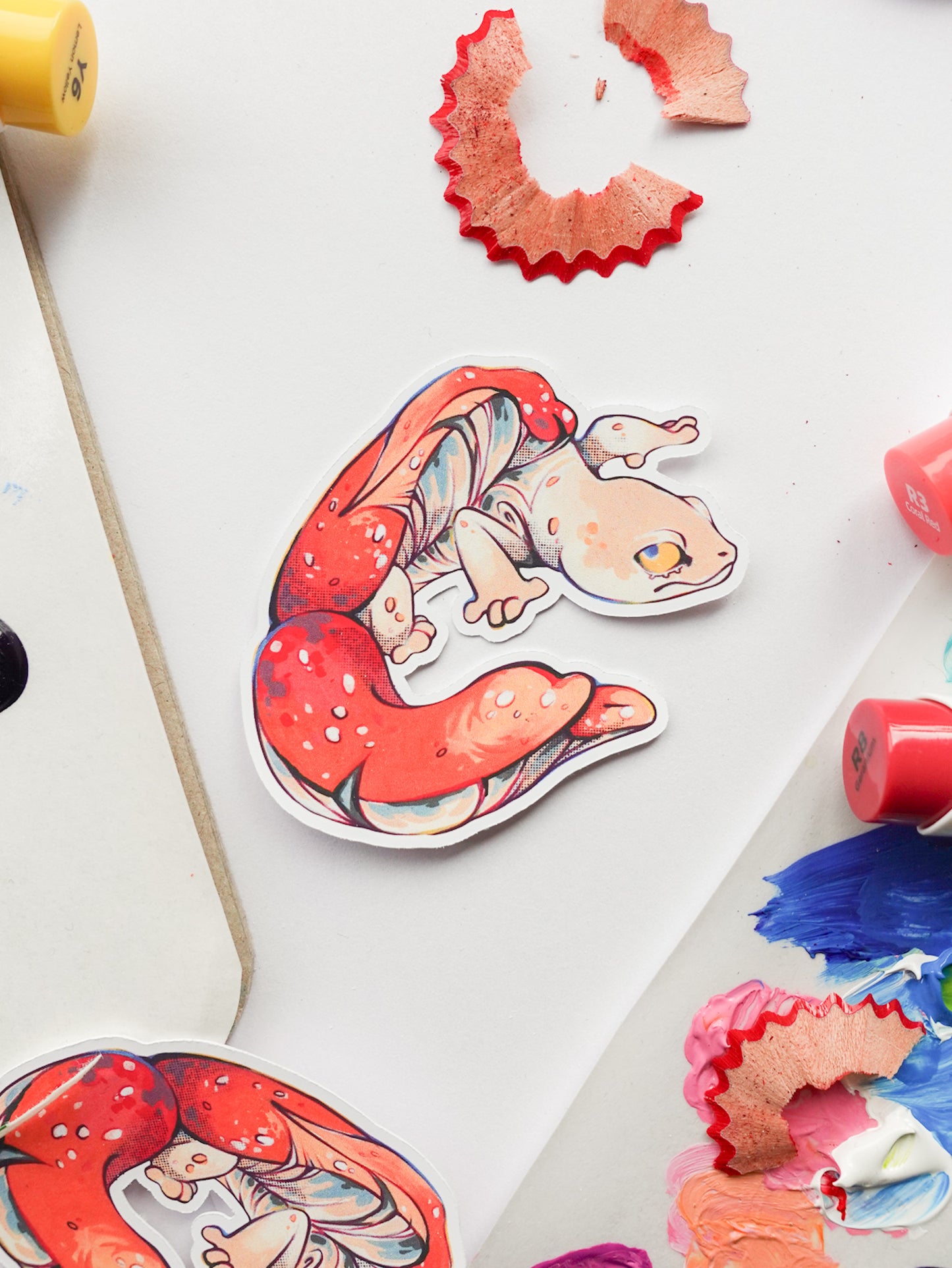 Red mushroom gecko sticker - matt