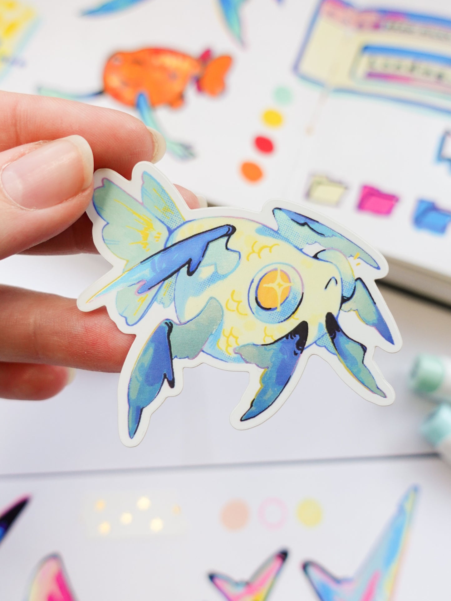 Angel fish sticker - matt with shine